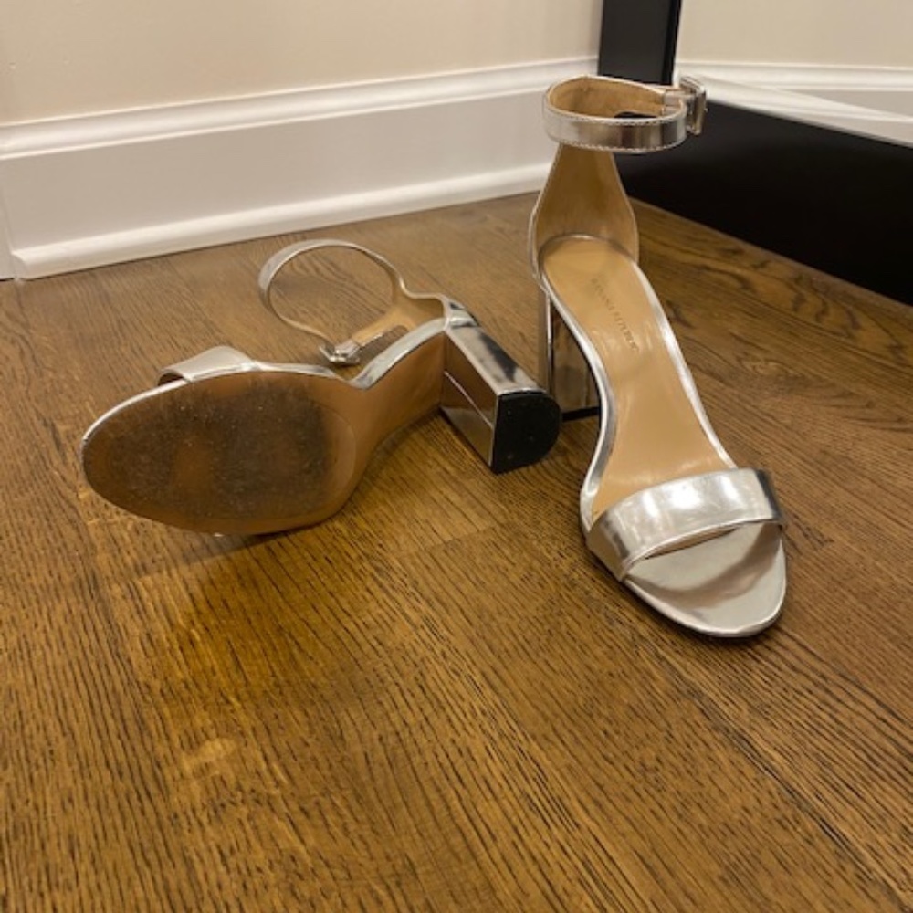 Banana Republic Block Heeled Silver Sandals - Picture 2 of 8